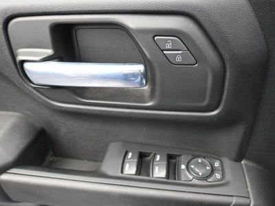 2022 Chevrolet Silverado 1500 4WD Crew Cab 147" Custom