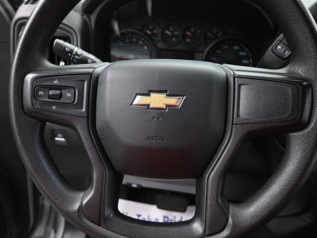 2021 Chevrolet Silverado 1500 4WD Double Cab 147" Custom