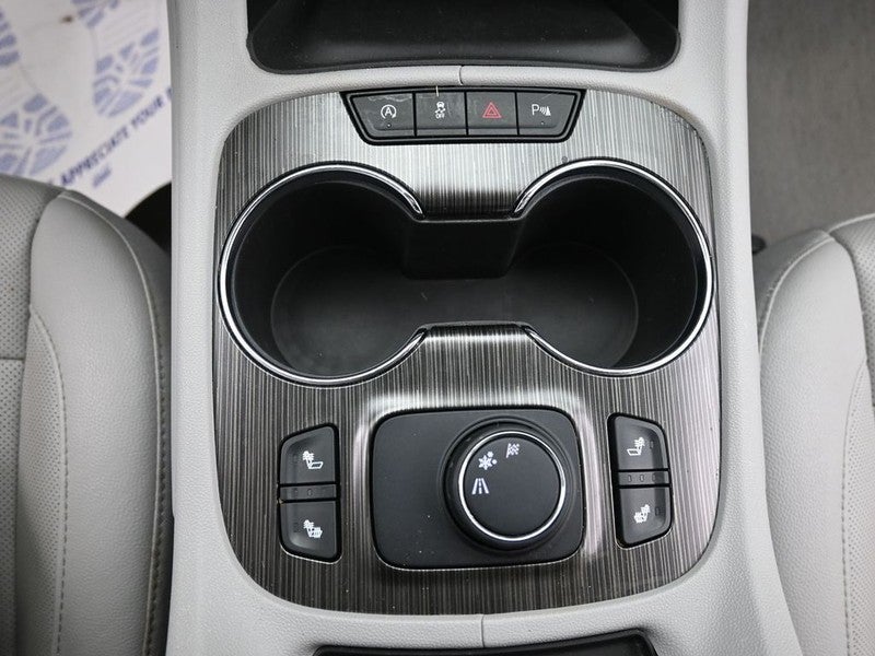 2020 GMC Acadia FWD 4dr SLT