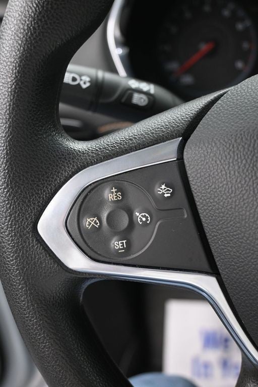 2021 Chevrolet Traverse LS w/1FL