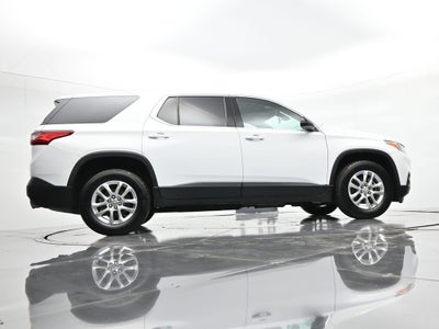 2021 Chevrolet Traverse LS w/1FL
