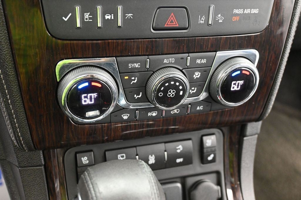 2015 Chevrolet Traverse AWD 4dr LTZ