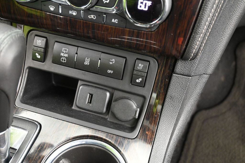 2015 Chevrolet Traverse AWD 4dr LTZ