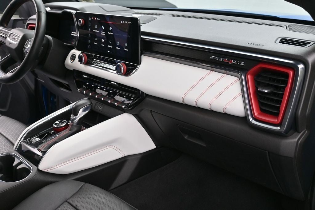 2024 GMC Canyon 4WD Crew Cab AT4X