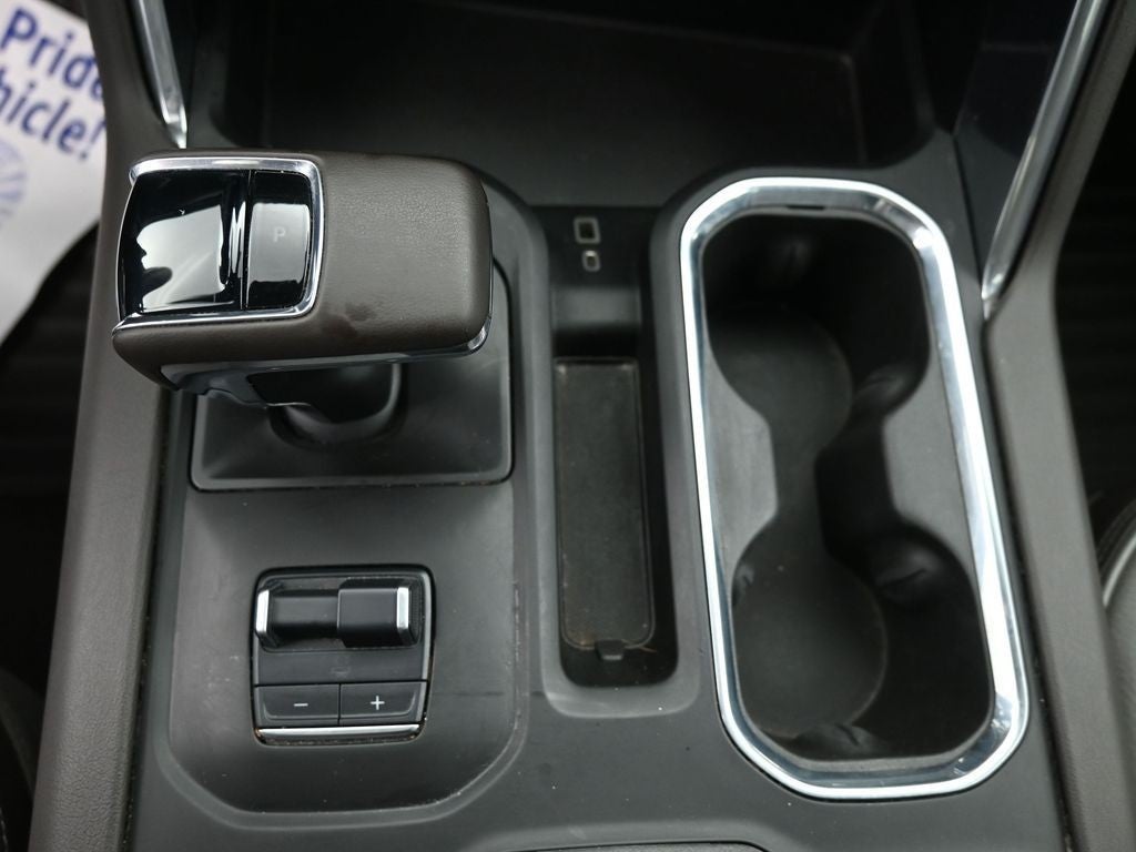 2023 GMC Sierra 1500 4WD Crew Cab 147" Denali