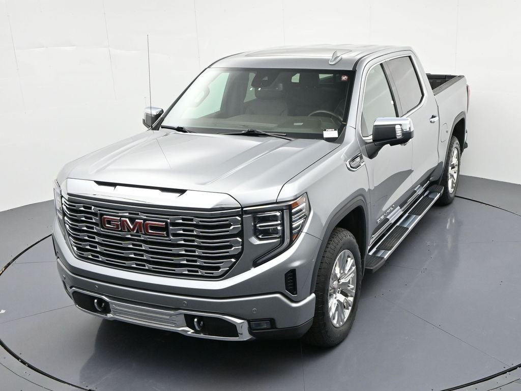 2023 GMC Sierra 1500 4WD Crew Cab 147" Denali