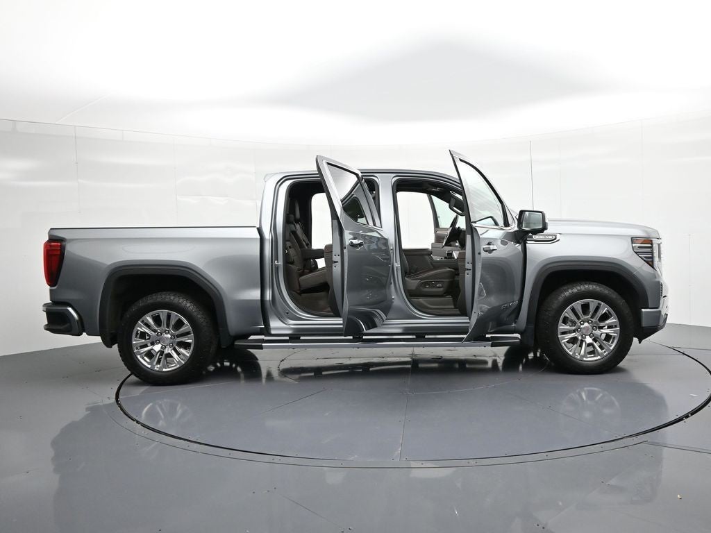 2023 GMC Sierra 1500 4WD Crew Cab 147" Denali