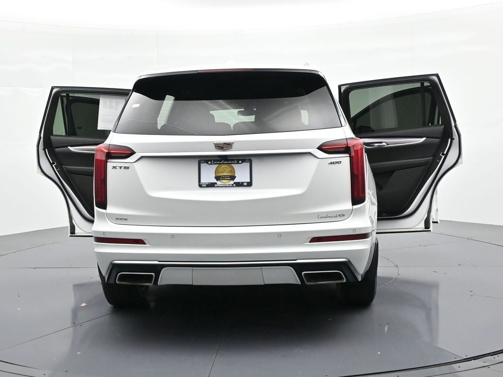 2023 Cadillac XT6 AWD Luxury