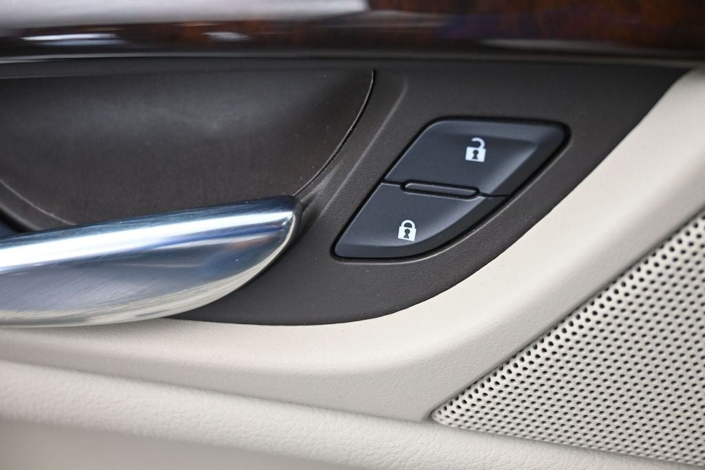 2016 Cadillac Escalade 4WD 4dr Luxury Collection