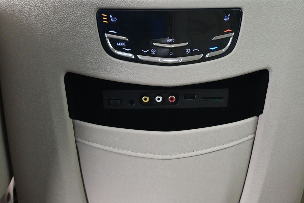 2016 Cadillac Escalade 4WD 4dr Luxury Collection
