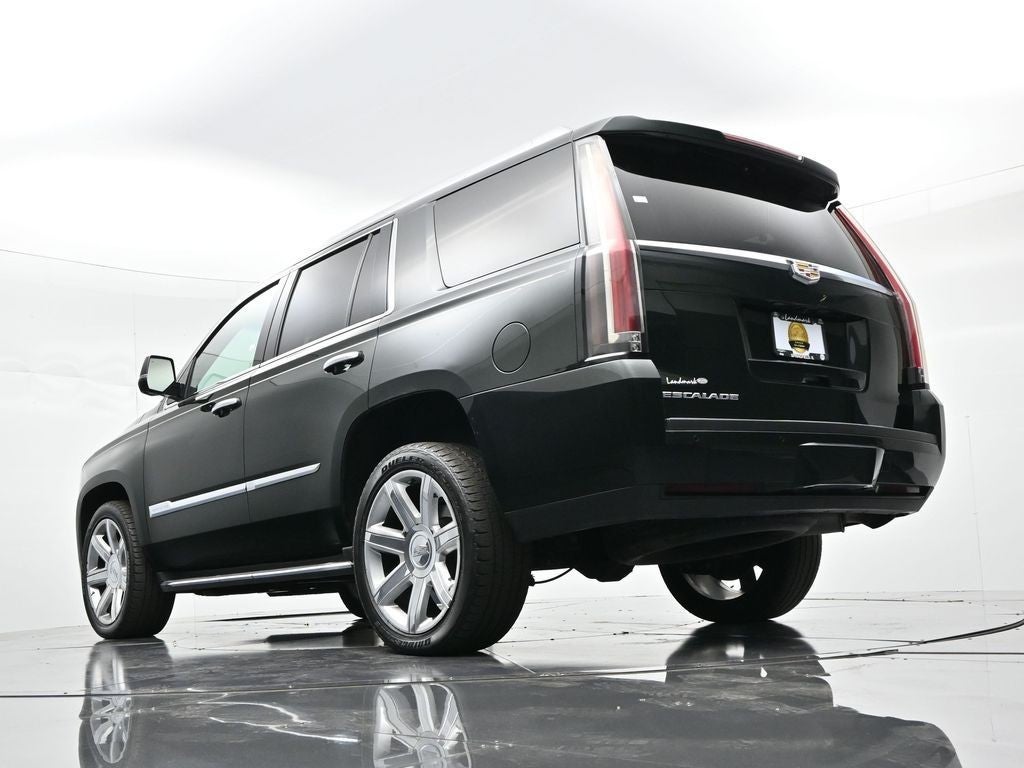 2016 Cadillac Escalade 4WD 4dr Luxury Collection