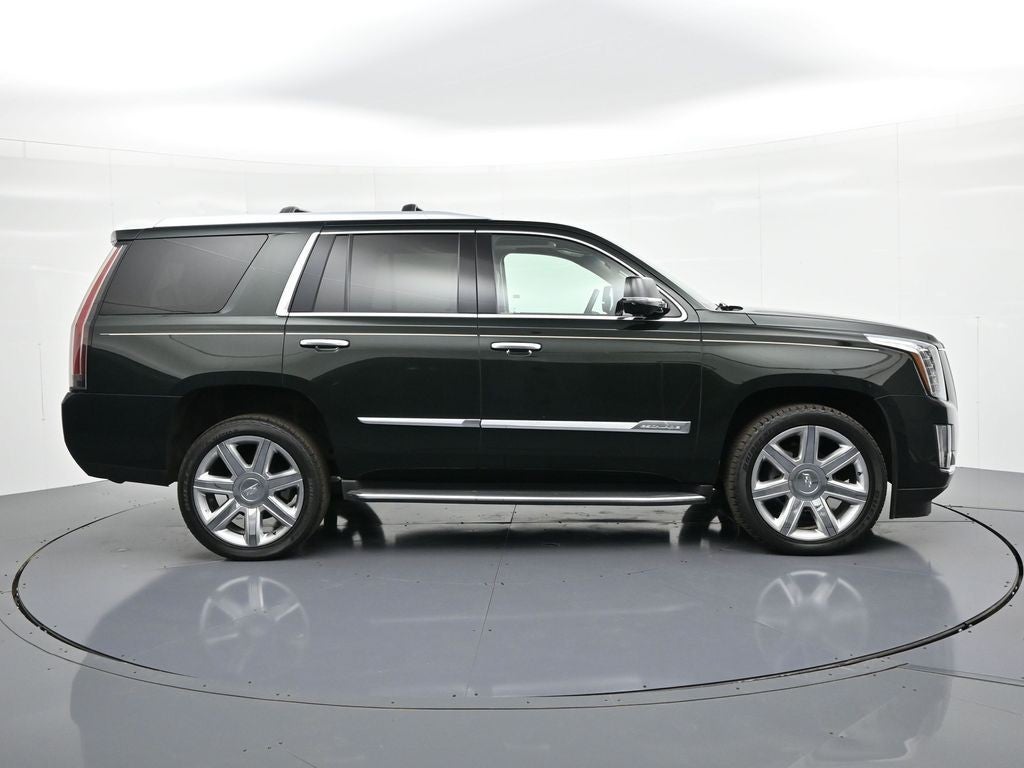 2016 Cadillac Escalade 4WD 4dr Luxury Collection