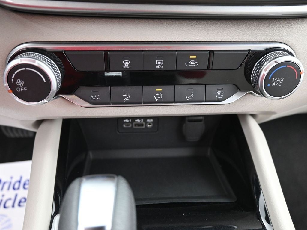 2024 Nissan Altima 2.5 SV Sedan