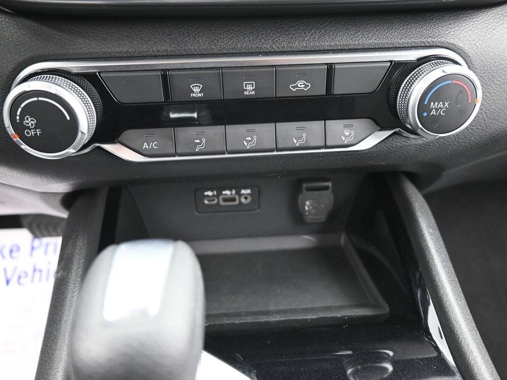 2024 Nissan Altima 2.5 SV Sedan