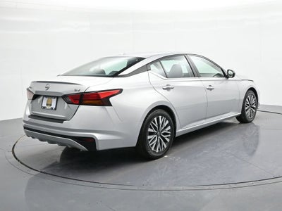 2024 Nissan Altima 2.5 SV Sedan
