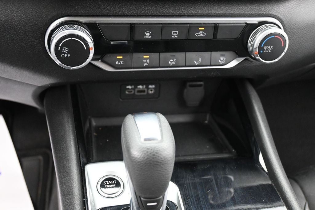 2024 Nissan Altima 2.5 SV Sedan