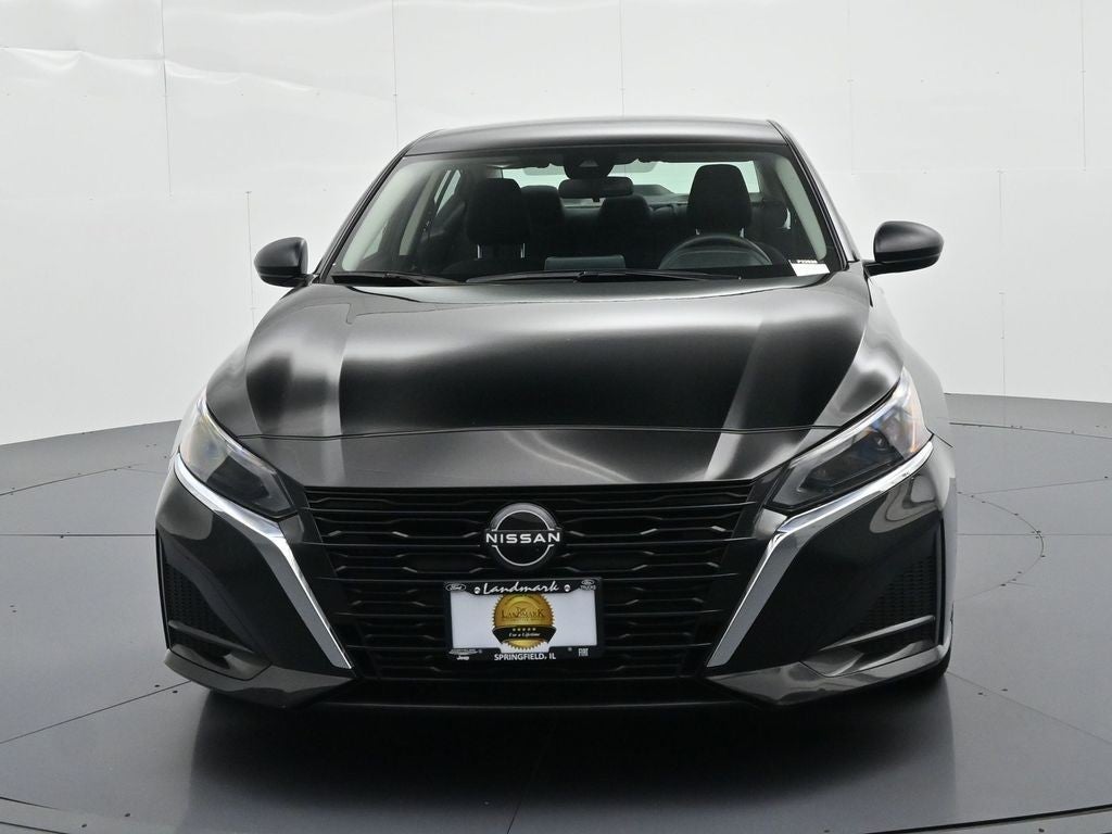 2024 Nissan Altima 2.5 SV Sedan