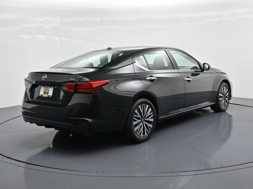 2024 Nissan Altima 2.5 SV Sedan