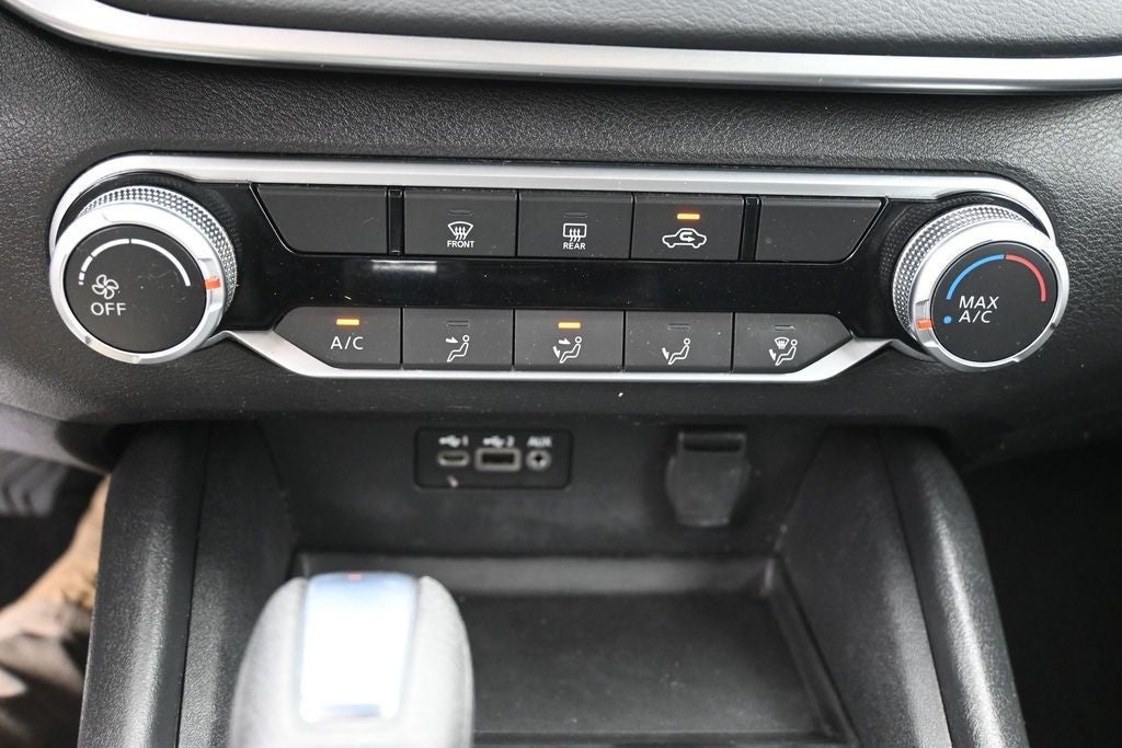 2022 Nissan Altima 2.5 SV Sedan