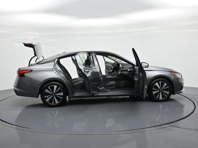2022 Nissan Altima 2.5 SV Sedan