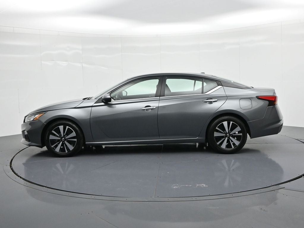 2022 Nissan Altima 2.5 SV Sedan