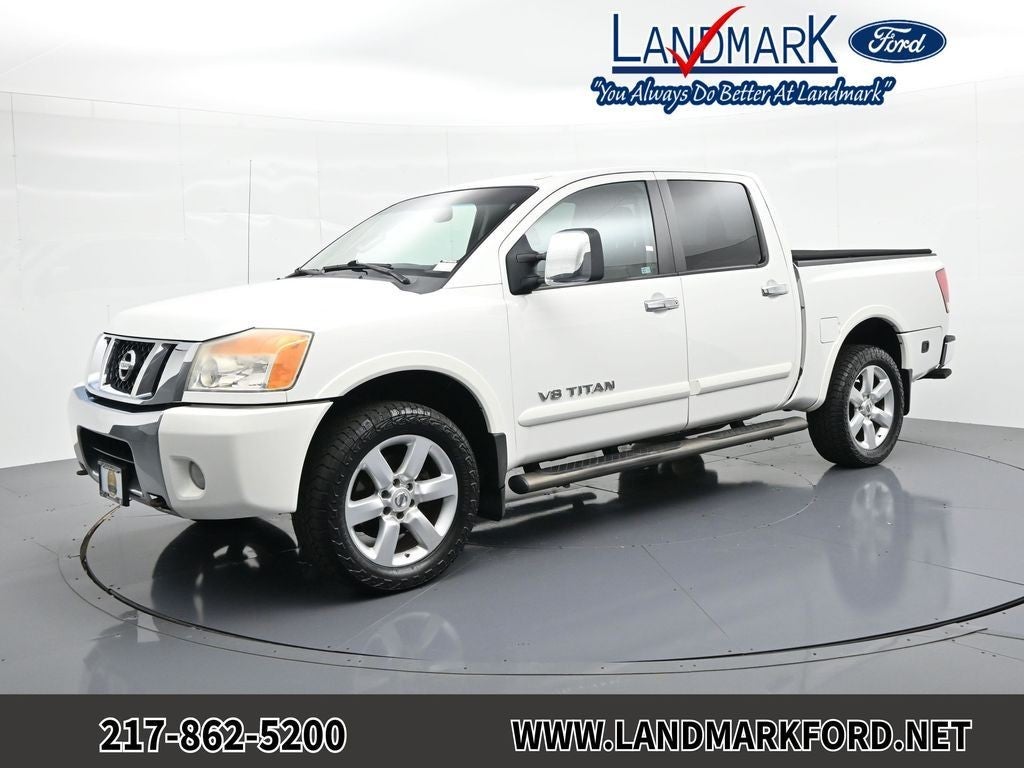 2012 Nissan Titan 4WD Crew Cab SWB SL