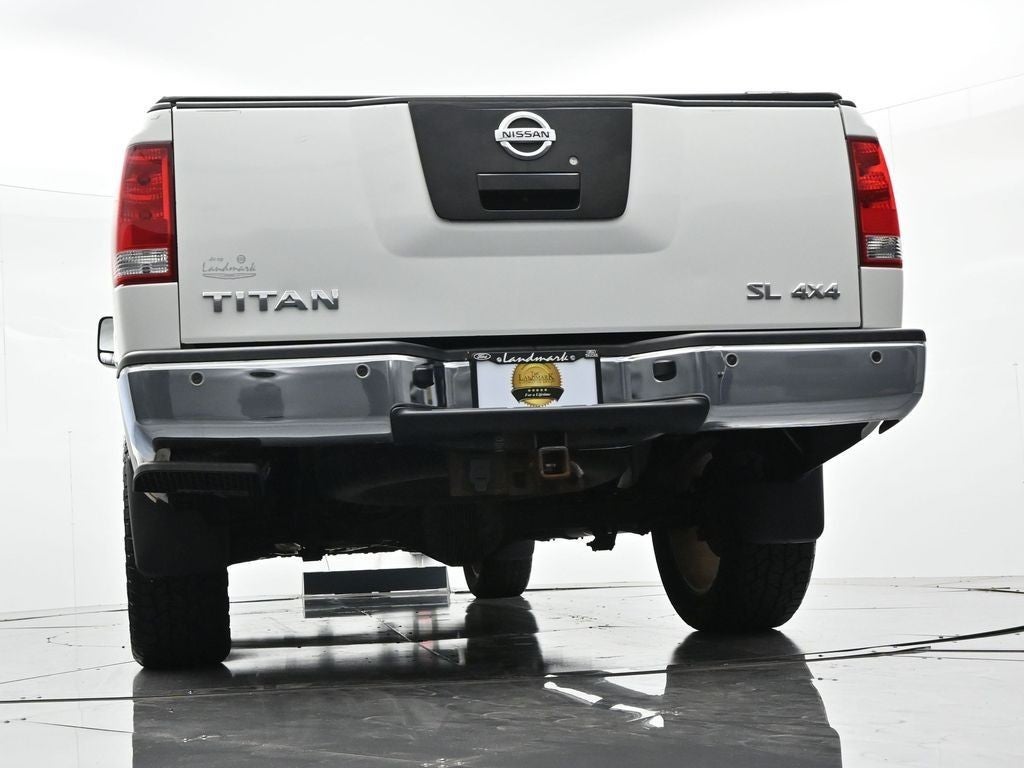2012 Nissan Titan 4WD Crew Cab SWB SL
