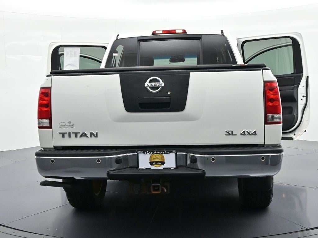 2012 Nissan Titan 4WD Crew Cab SWB SL