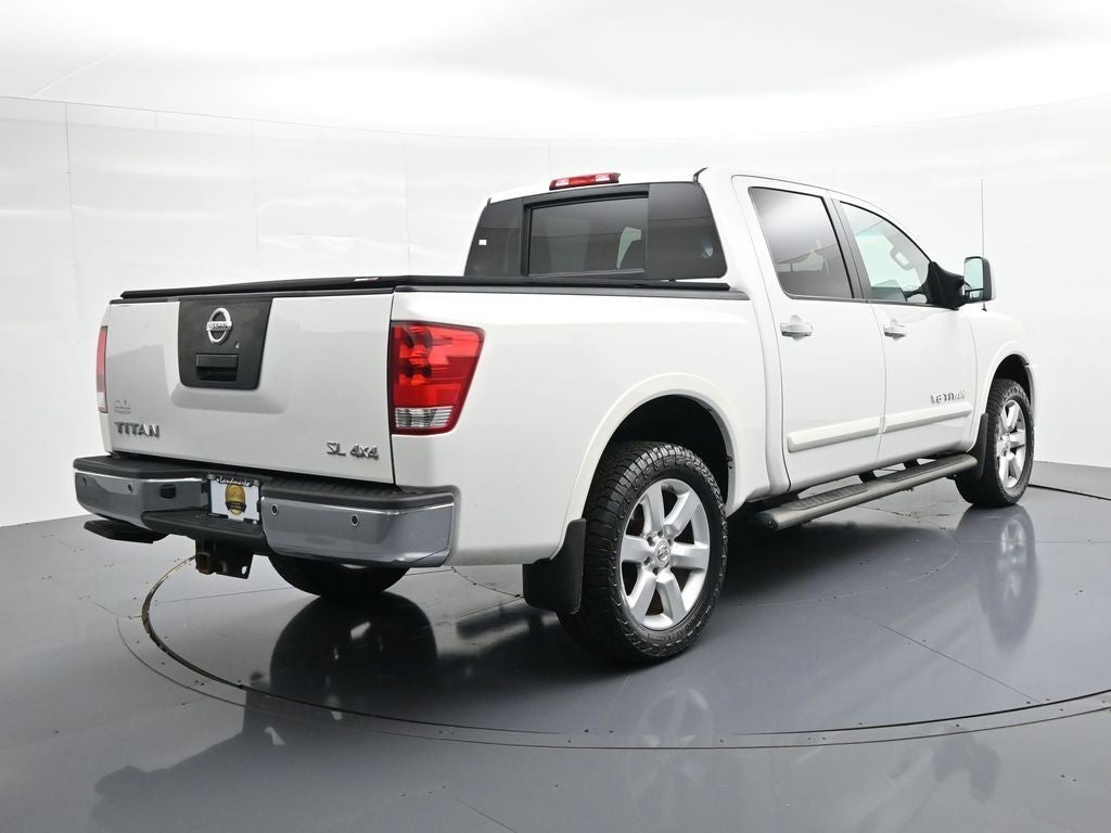 2012 Nissan Titan 4WD Crew Cab SWB SL