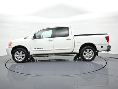 2012 Nissan Titan 4WD Crew Cab SWB SL