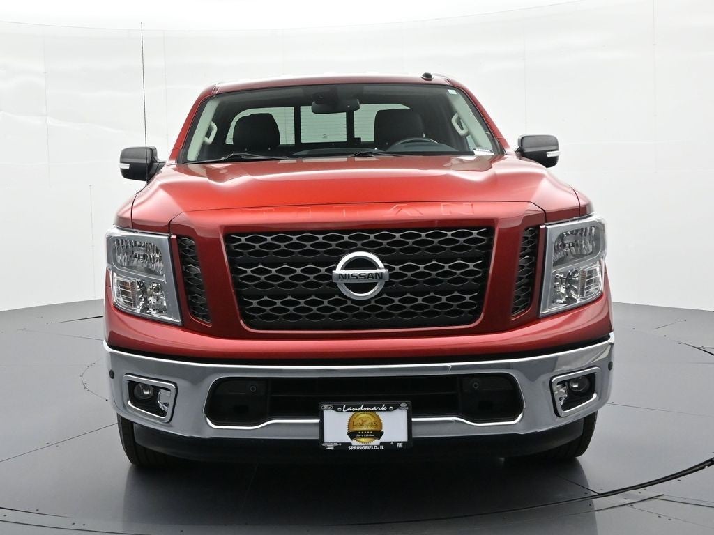 2019 Nissan Titan 4x2 King Cab SV