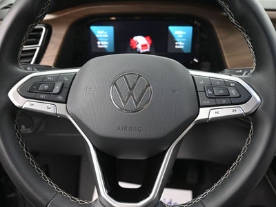 2025 Volkswagen Atlas 2.0T SE w/Technology FWD