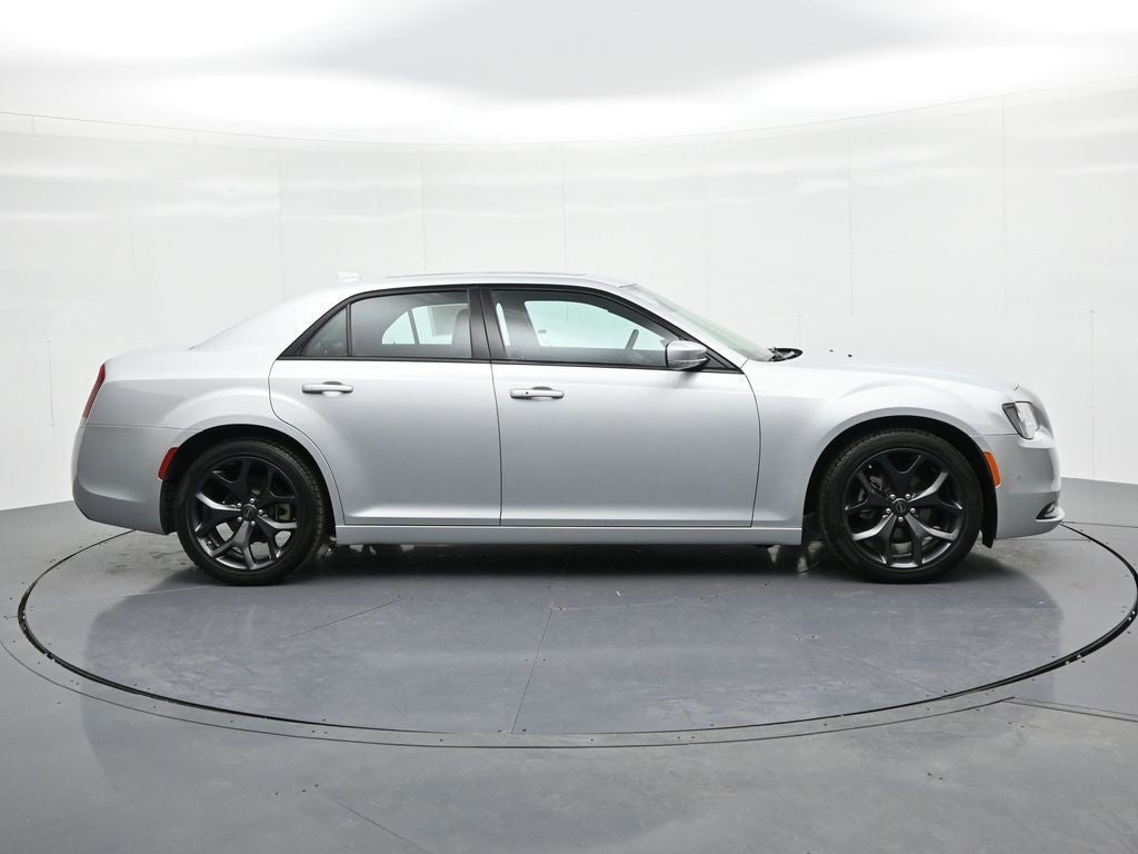 2023 Chrysler 300 300S RWD