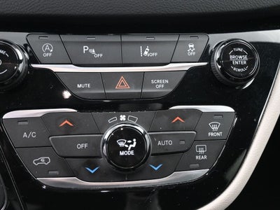 2023 Chrysler Pacifica Touring L FWD