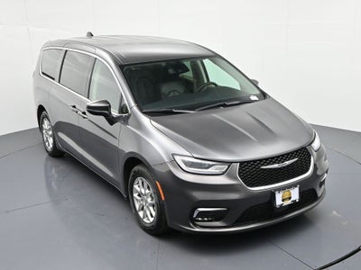 2023 Chrysler Pacifica Touring L FWD