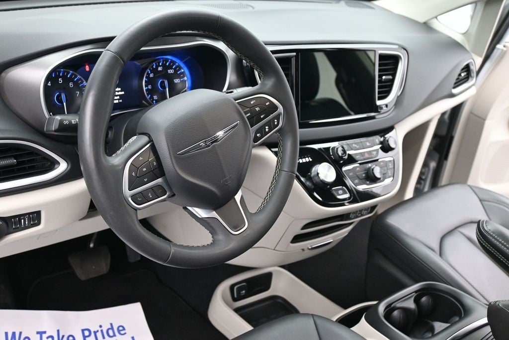 2024 Chrysler Pacifica Touring L FWD