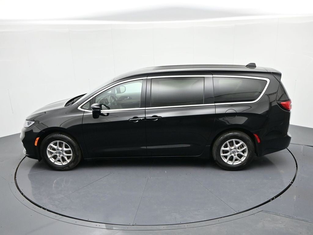 2024 Chrysler Pacifica Touring L FWD