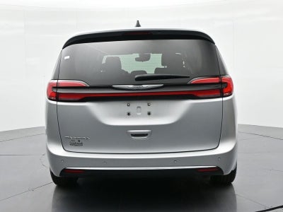 2024 Chrysler Pacifica Touring L FWD