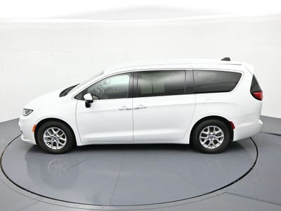 2023 Chrysler Pacifica Touring L FWD