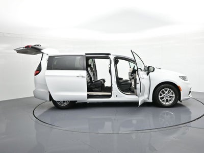 2023 Chrysler Pacifica Touring L FWD