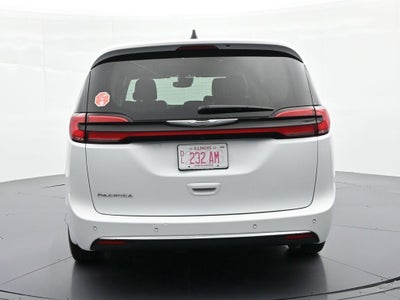 2023 Chrysler Pacifica Touring L FWD