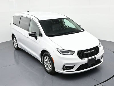 2024 Chrysler Pacifica Touring L FWD