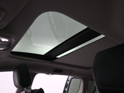 2023 Chrysler Pacifica Limited FWD