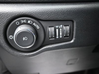 2025 Chrysler Pacifica Limited FWD