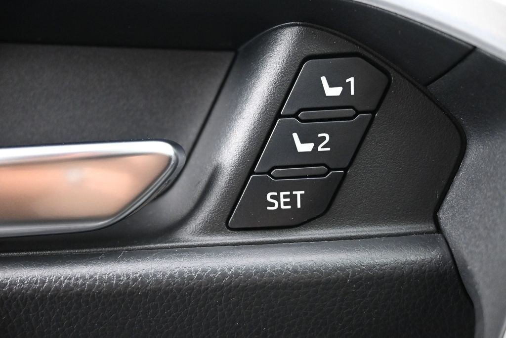 2023 Toyota RAV4 XLE Premium AWD (Natl)