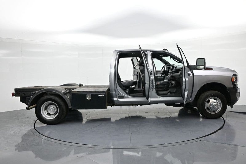 2024 RAM 3500 Chassis Cab Tradesman 2WD Crew Cab 60" CA 172.4" WB