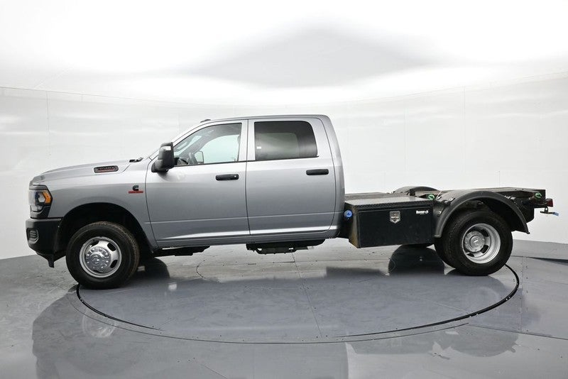 2024 RAM 3500 Chassis Cab Tradesman 2WD Crew Cab 60" CA 172.4" WB