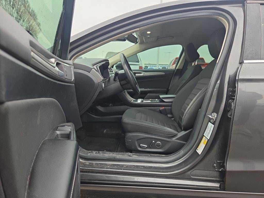 2020 Ford Fusion Hybrid SE FWD