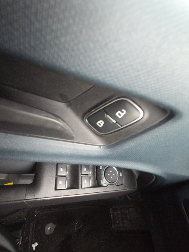 2025 Ford Maverick XL AWD SuperCrew