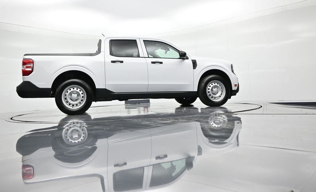 2025 Ford Maverick XL AWD SuperCrew